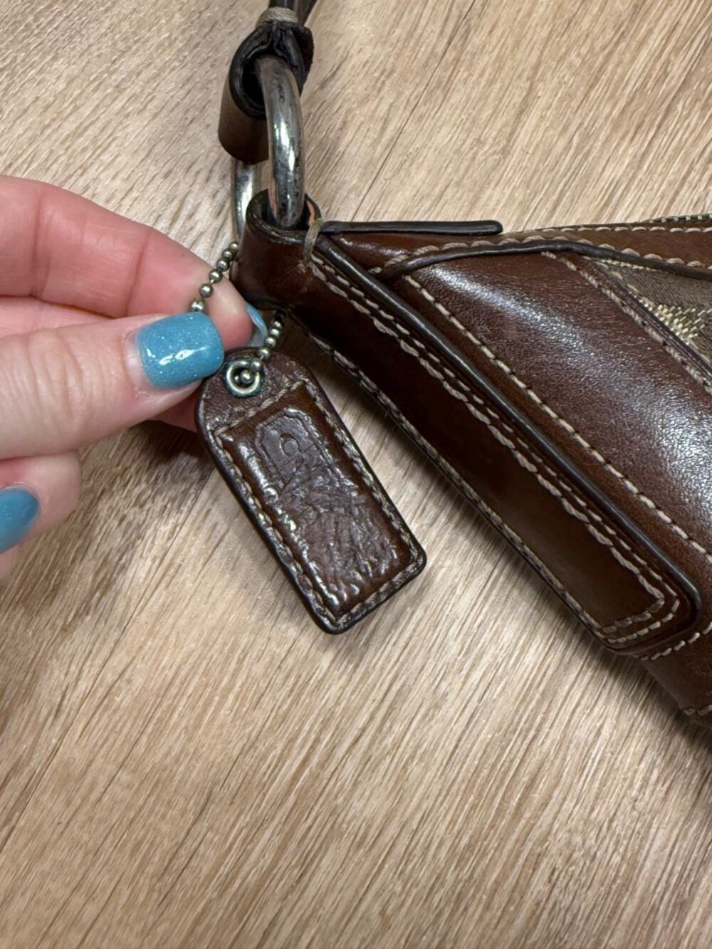 Coach 11576 Hampton Jacquard Signature Hobo Bag - Picture 3 of 7